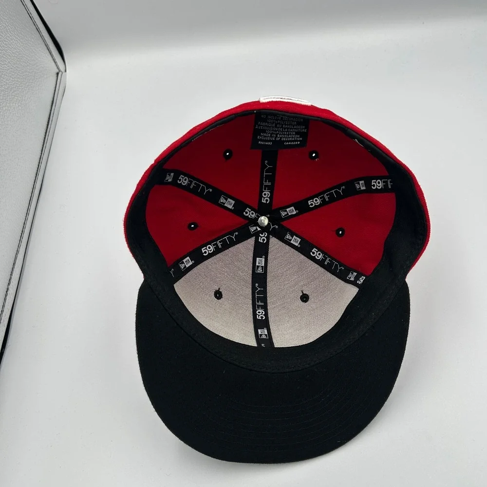 New Era 59FIFTY Fitted Hat  7 1/4 Louisville Bats Los Murcielagos Copa Red Black